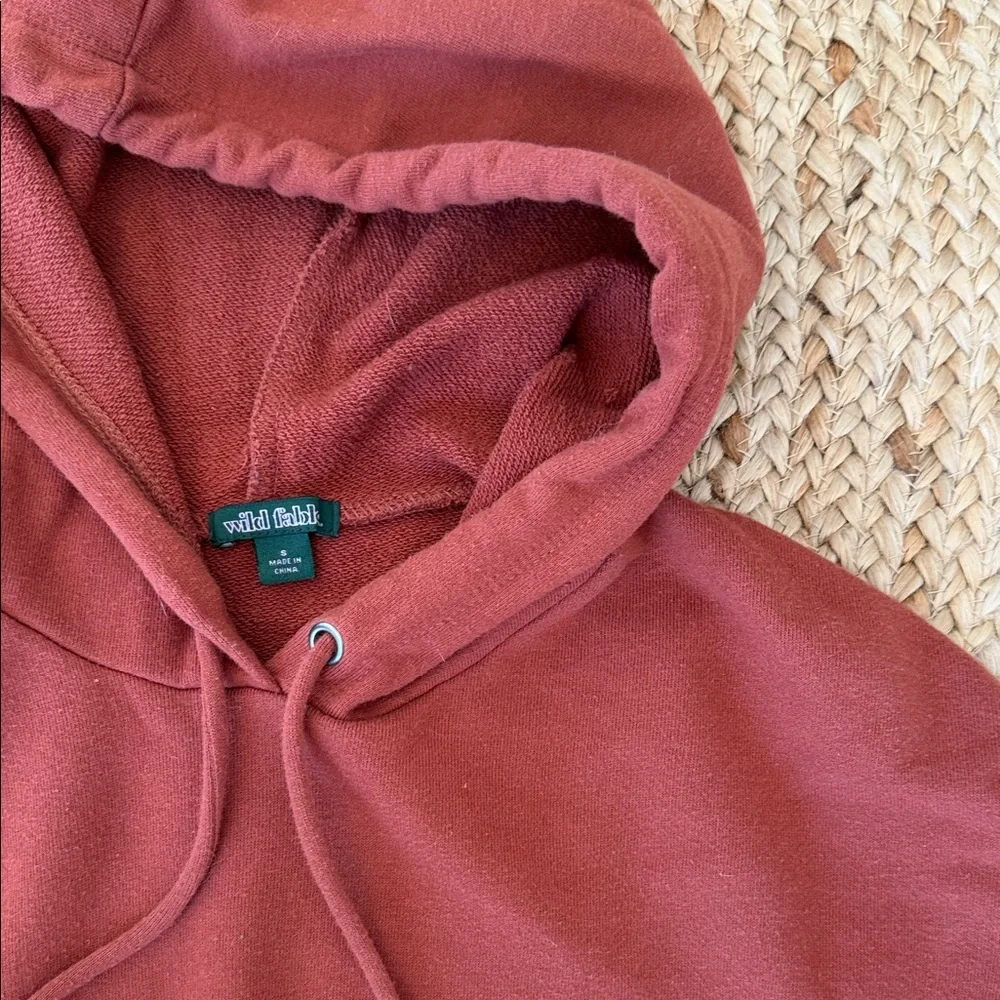 Cropped Hoodie - Picture 2 of 3